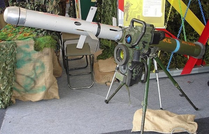 Israel giới thiệu cho Việt Nam hệ thống tên lửa chống tăng tiên tiến nhất - 6