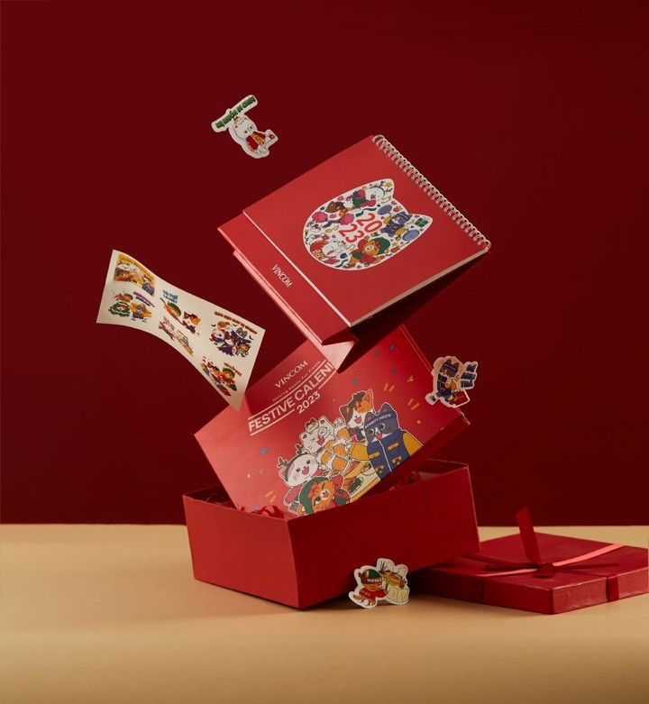 'Vũ hội hòa âm ánh sáng' tưng bừng trên 83 TTTM Vincom mùa Giáng sinh 2022 - 5