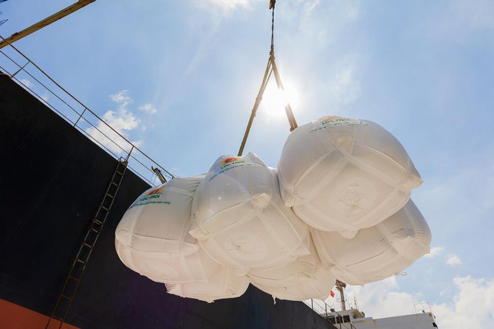 Lộc Trời rót thêm vốn vào một công ty gạo - 1