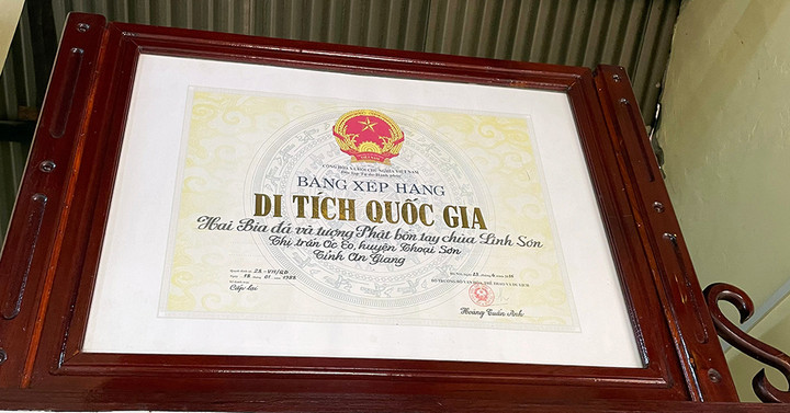 Tượng Phật bốn tay và hai bia đá kỳ bí ở chùa Linh Sơn - 10