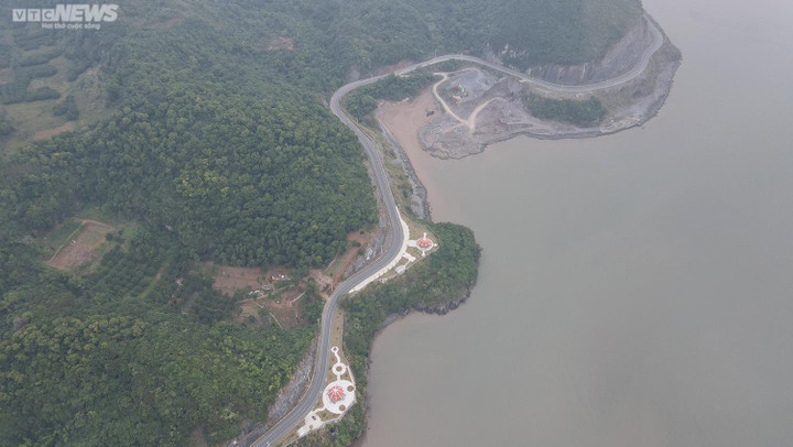 Ngắm cung đường tuyệt đẹp xuyên đảo ngọc đón giải OneWay Marathon Cát Bà 2022 - 1