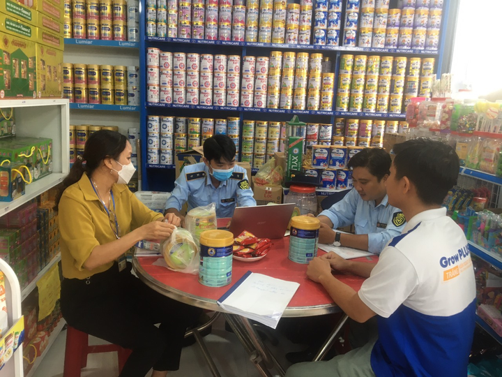 Tiền Giang: Tăng cường kiểm tra bảo đảm an toàn thực phẩm dịp cuối năm 2022 - 1