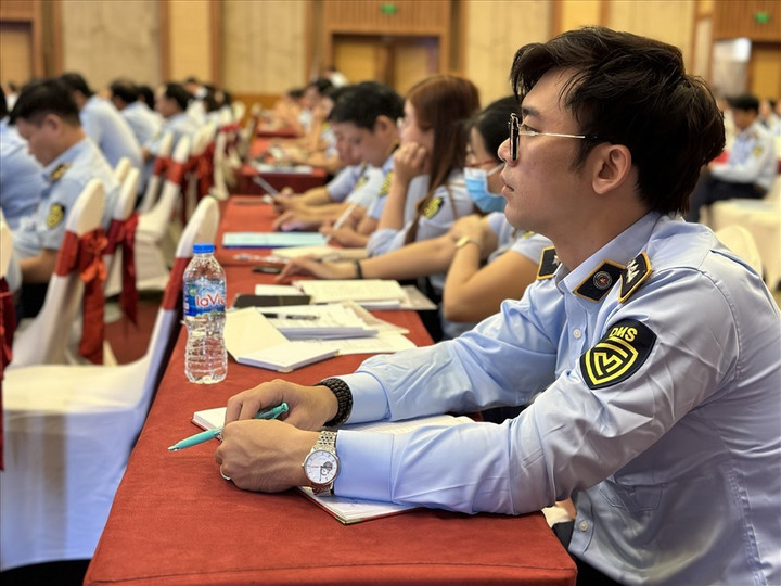 Đắk Lắk: Nâng cao kiến thức thực thi nhiệm vụ cho lực lượng Quản lý thị trường - 2