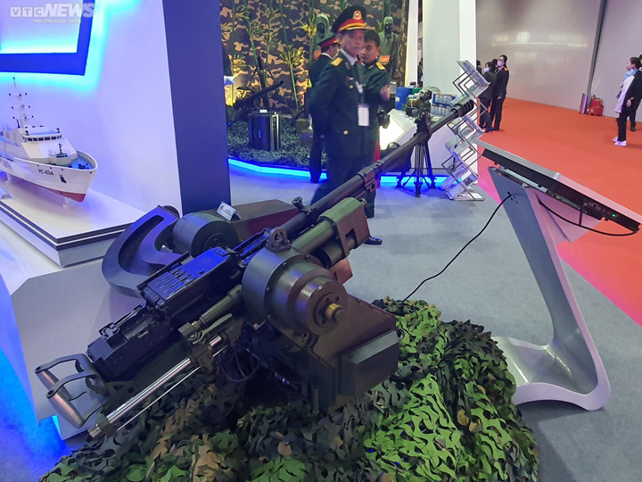 Triển lãm Quốc phòng 2022: Không quân Việt Nam trình diễn trên bầu trời Hà Nội - 46