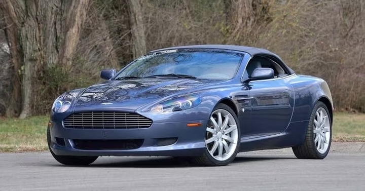5 mẫu xe Aston Martin đẹp nhất mọi thời đại - 3