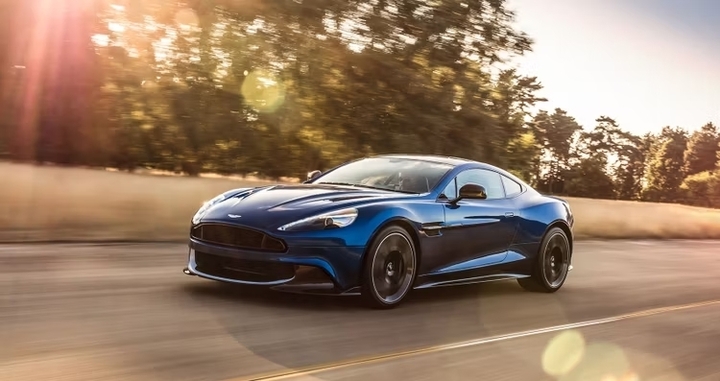 5 mẫu xe Aston Martin đẹp nhất mọi thời đại - 4