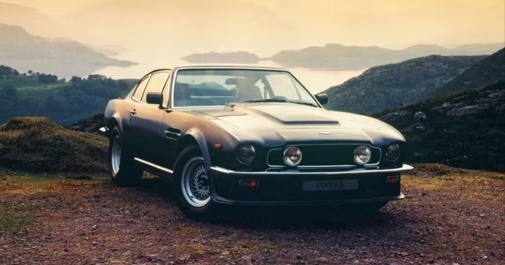 5 mẫu xe Aston Martin đẹp nhất mọi thời đại - 5