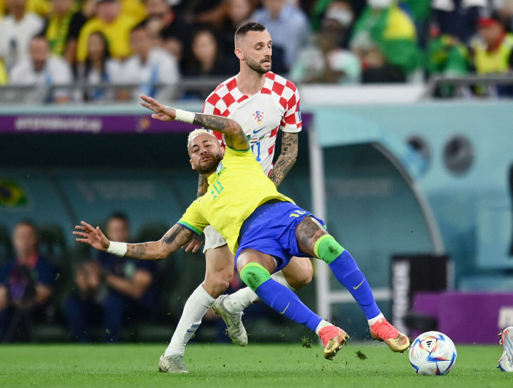 Trực tiếp bóng đá Croatia 1-1 Brazil: Giấc mơ của Neymar tan vỡ - 10