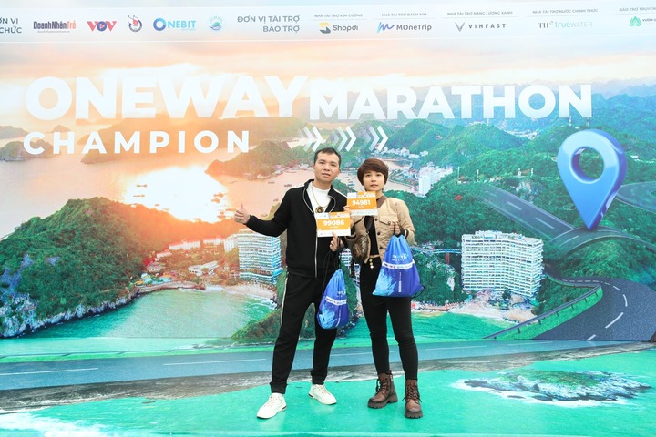 OneWay Marathon 2022: Hàng nghìn VĐV đổ bộ Cát Bà - 5