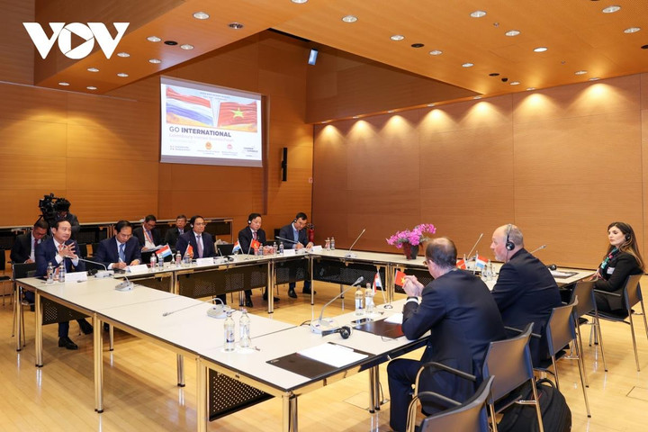 Thủ tướng tiếp lãnh đạo một số doanh nghiệp lớn của châu Âu - 2