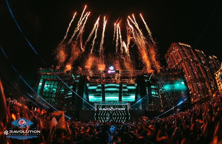 Cuối tuần rực lửa với đại nhạc hội EDM Pepsi Ravolution Music Festival 2022 - 5