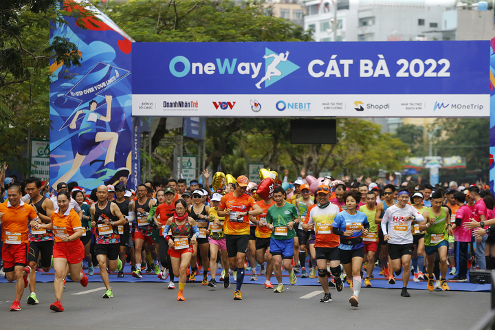 OneWay Marathon không dừng lại ở Cát Bà - 1