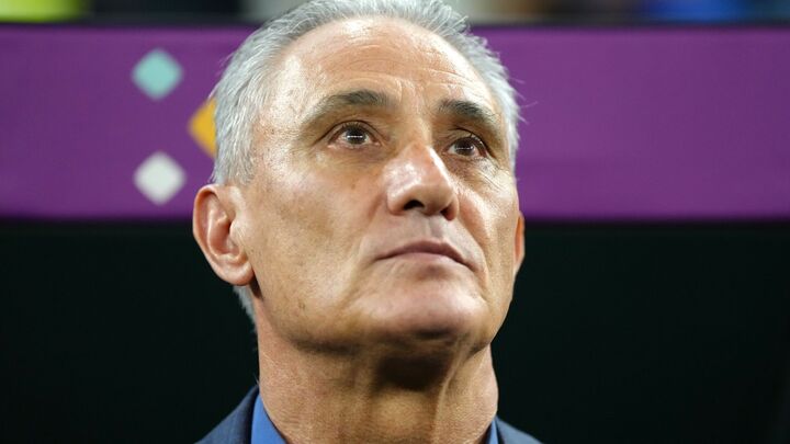 Brazil bị loại đau đớn, HLV Tite từ chức - 1