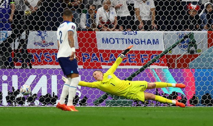 Trực tiếp bóng đá Anh 1-2 Pháp: Kane đá hỏng phạt đền - 11