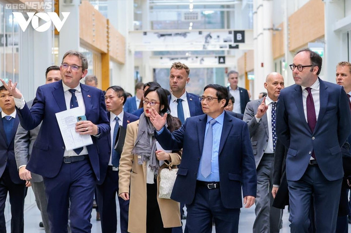 Thủ tướng thăm nơi tập trung các doanh nghiệp công nghệ hàng đầu của Hà Lan - 4