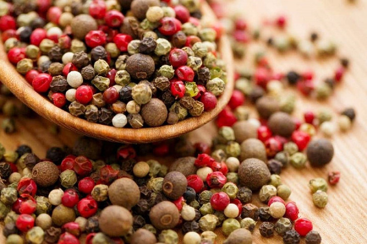 Giá tiêu hôm nay 13/12: Đi ngang, thấp nhất ở mức 59.000 đồng/kg - 1