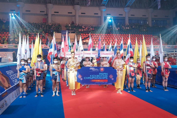 Đội tuyển Việt Nam tham gia tranh tài tại giải Vô địch Kickboxing châu Á - 1