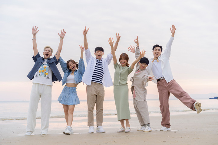 Ca sĩ Isaac: 'Tôi chưa thấy ai hướng nội hơn mình ngoài Đức Phúc' - 2