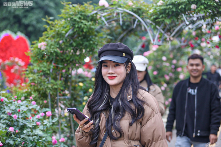 Dự báo thời tiết hôm nay 13/12: Bắc Bộ sắp đón không khí lạnh rất mạnh - 1