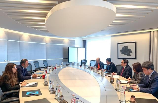 Tập đoàn vận tải khổng lồ muốn được cấp phép bay tại Việt Nam - Ảnh 1. Tập đoàn vận tải khổng lồ muốn được cấp phép bay tại Việt Nam - 1