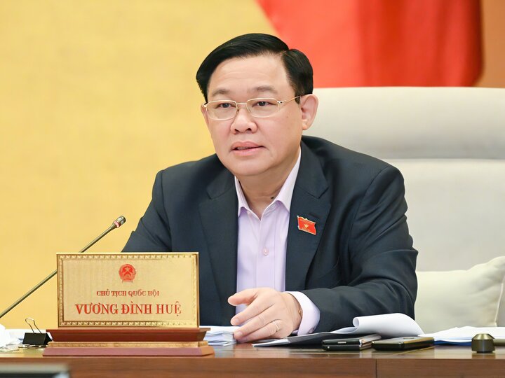 Chủ tịch Quốc hội: Giá dịch vụ khám bệnh, chữa bệnh phải cụ thể, không thể mù mờ - 1