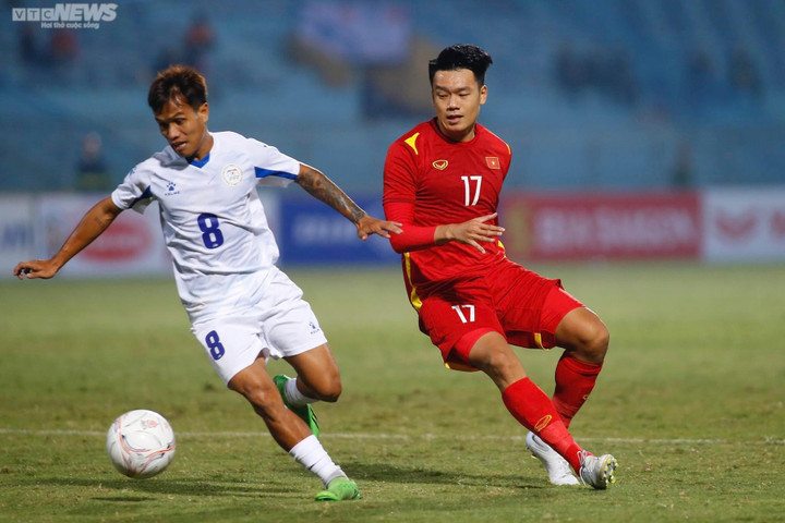 Trực tiếp bóng đá Việt Nam 1-0 Philippines: Văn Quyết ghi bàn - 1