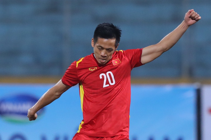 Trực tiếp bóng đá Việt Nam 2-0 Indonesia: Tiến Linh lập cú đúp - 19