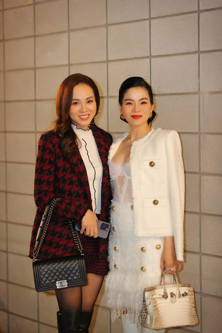 Sao Việt 16/12: Lệ Quyên mặc áo ren gợi cảm, đọ sắc cùng vợ Công Lý - 2