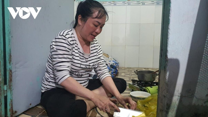 Chủ trọ ở Bình Dương chia sẻ khó khăn với công nhân thất nghiệp - 3