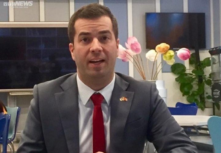 Giám đốc CDC Mỹ tại Việt Nam: Cần làm tốt hai việc để kiểm soát dịch COVID-19 - 1