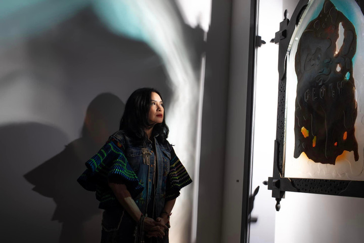 Sao Việt 17/12: Vợ cố nghệ sĩ Chí Tài ngày càng trẻ đẹp - 7