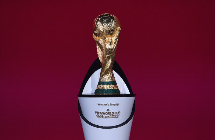 Cúp vô địch World Cup chứa 5kg vàng, giá trị hàng tỷ đồng - 1