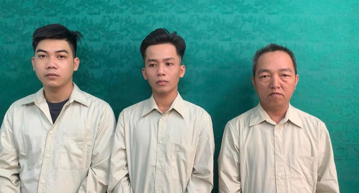 Bắt giữ 7 nghi can trong đường dây sản xuất tân dược giả rất lớn ở TP.HCM - 1