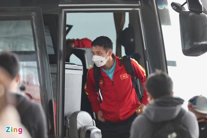 Phan Văn Đức, Bùi Tiến Dũng vắng mặt khi tuyển Việt Nam sang Lào - 1