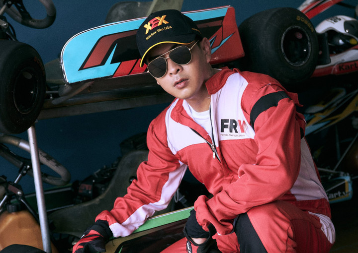 Hồ Quang Hiếu trải nghiệm đua xe cảm giác mạnh - 8