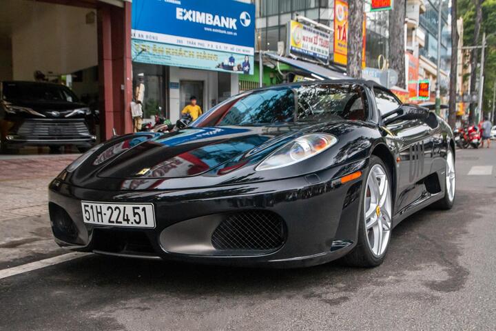 Ferrari F430 Spider hàng hiếm được làm mới ngoại thất tại TP.HCM - 3