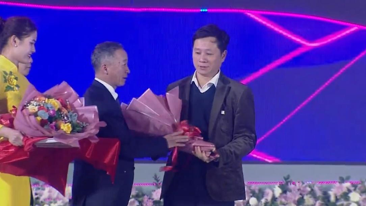 Tân Á Đại Thành là nhà tài trợ vàng cho Festival Hoa Đà Lạt lần thứ IX năm 2022 - 3