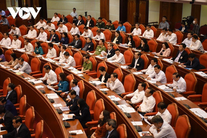 Hết thời địa phương 'đẩy' các vụ tham nhũng, tiêu cực lên Trung ương giải quyết - 1