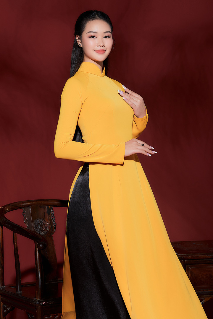 Thí sinh Hoa Hậu Việt Nam 2022 khoe sắc với áo dài - 7