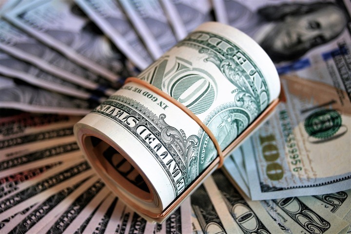 Tỷ giá USD hôm nay 19/12: Tiếp tục leo dốc - 1