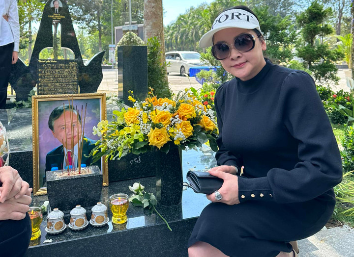 Sao Việt 21/12: Như Quỳnh tiễn nhạc sĩ Lam Phương về nơi an nghỉ cuối cùng - 1