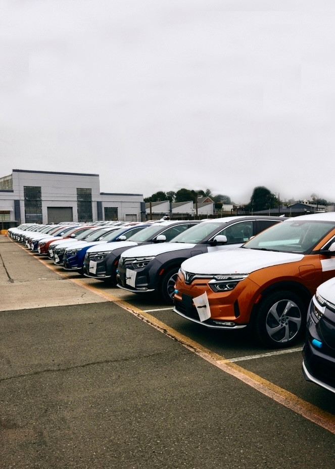 Lô xe điện VinFast VF8 cập cảng California, nhận giấy phép bán hàng tại Mỹ - 4