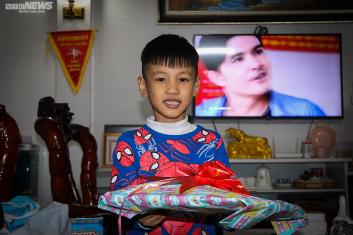 Dịch vụ ông già Noel vào mùa 'hốt bạc' - 14