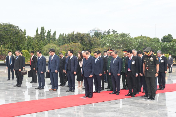 Chủ tịch nước Nguyễn Xuân Phúc hội đàm với Tổng thống Indonesia Joko Widodo - 3