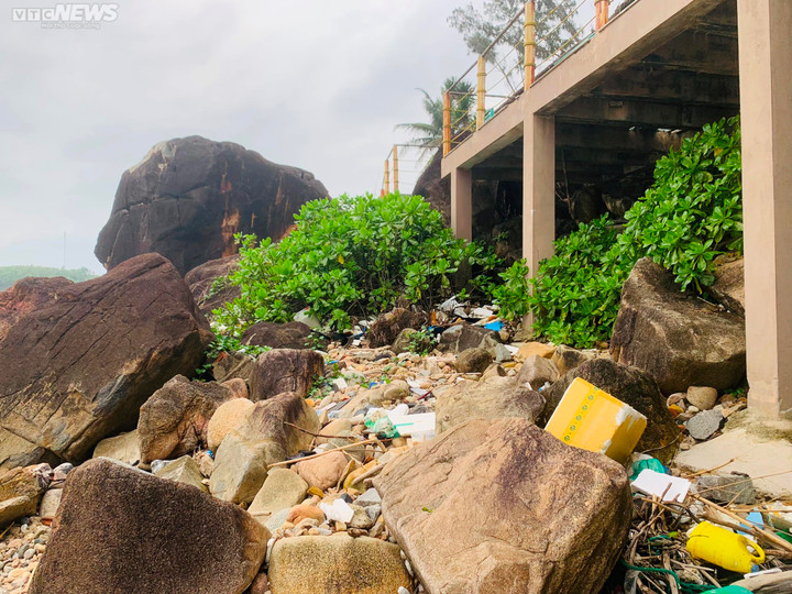 Bình Định: Vì sao rác thải tại các khu du lịch, nghỉ dưỡng ở Ghềnh Ráng ứ đọng? - 5