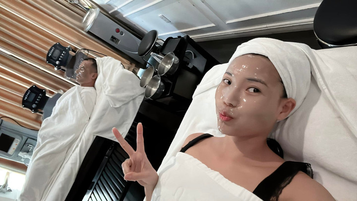 Sao Việt 23/12: Mạnh Trường tổ chức đầy tháng hoành tráng cho con thứ 3 - 5