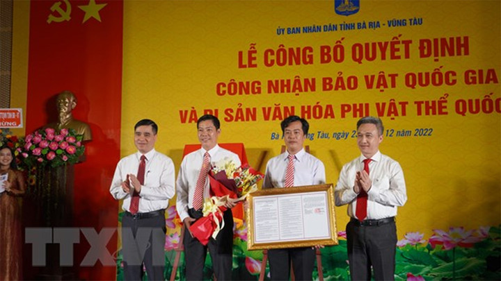 3 mặt nạ vàng phát hiện ở Vũng Tàu được công nhận Bảo vật quốc gia - 2