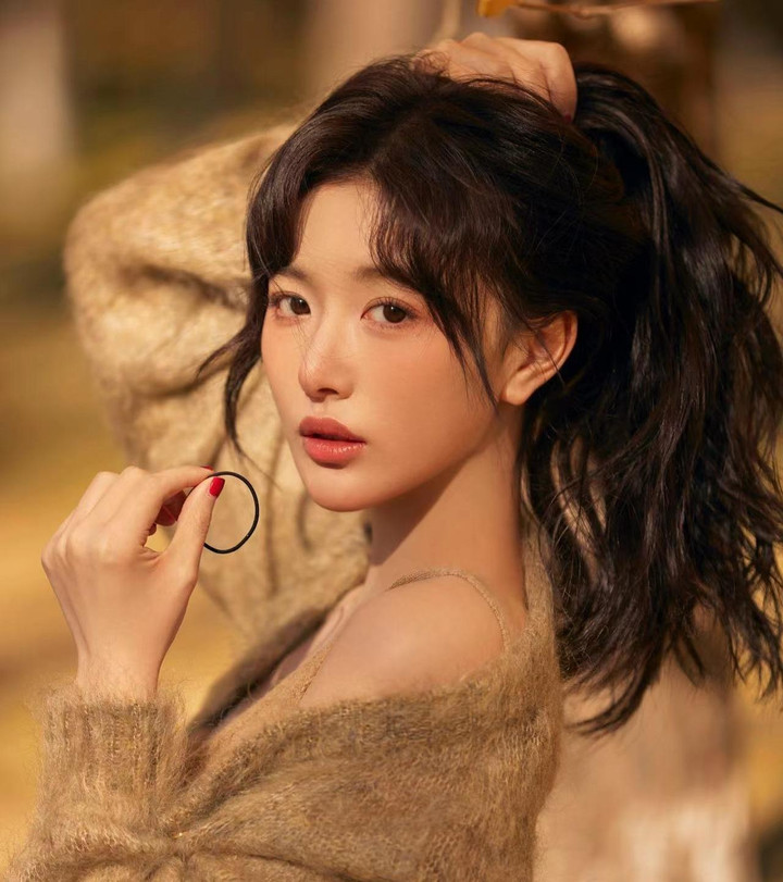 Không biết ăn trứng cá muối đắt đỏ, Khổng Tuyết Nhi bị đồng nghiệp bỉ bôi - 6