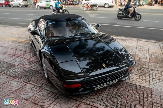 Ferrari 355 F1 Spider tái xuất với diện mạo mới tại TP.HCM - 2