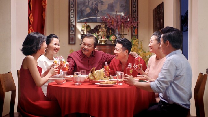 Người trẻ chọn quà gì cho gia đình ngày Tết? - 2